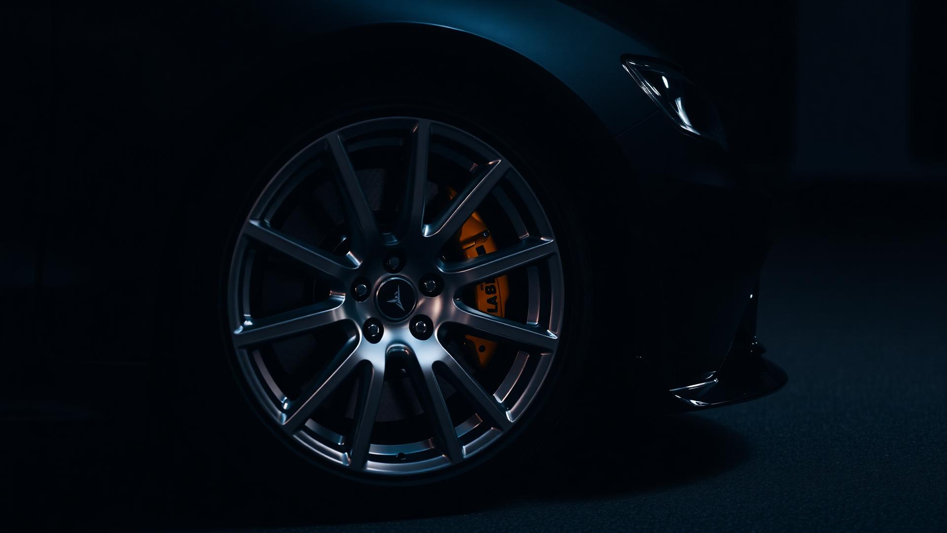 Premium alloy wheel